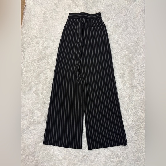 Aritzia Wilfred Free Clarisse Trousers Navy Blue Pinstripes - Picture 6 of 6